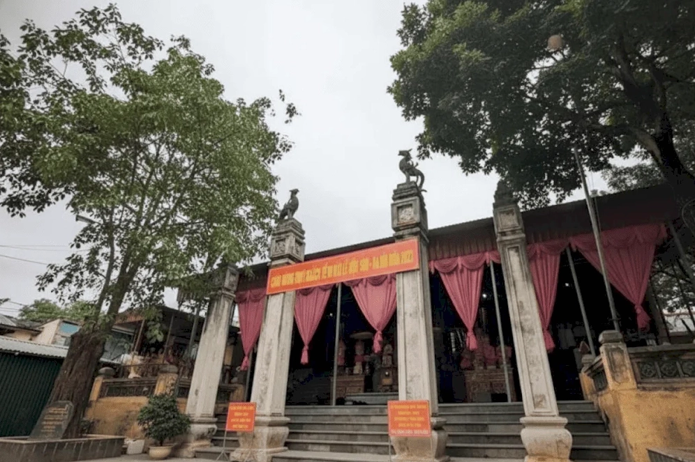 Đền Cô Chín Sòng Sơn Thanh Hóa: Khám phá Chốn Linh Thiêng Cầu Duyên, Cầu Lộc