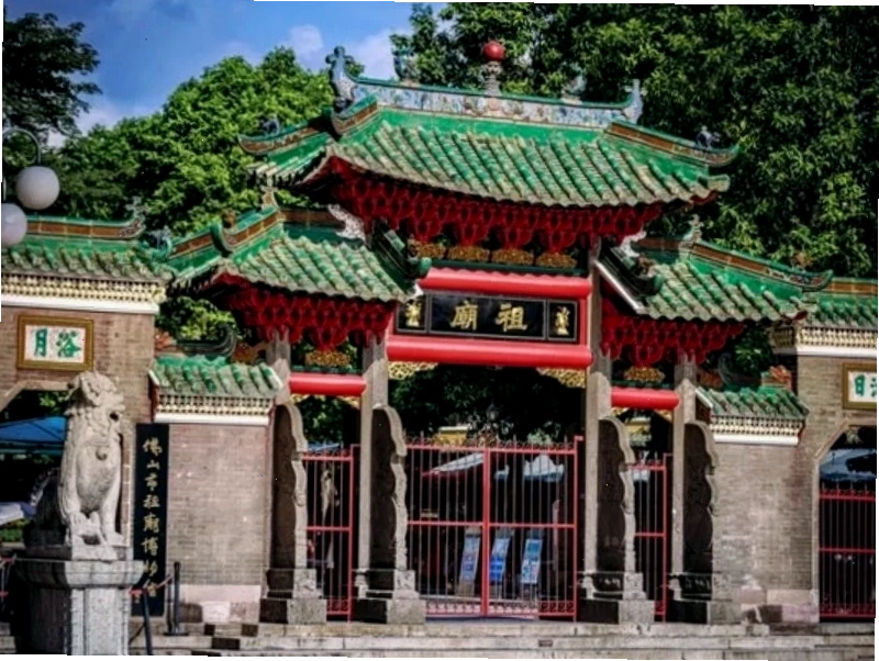 Đền Tổ Phật Sơn, một công trình kiến trúc Lingnan tiêu biểu