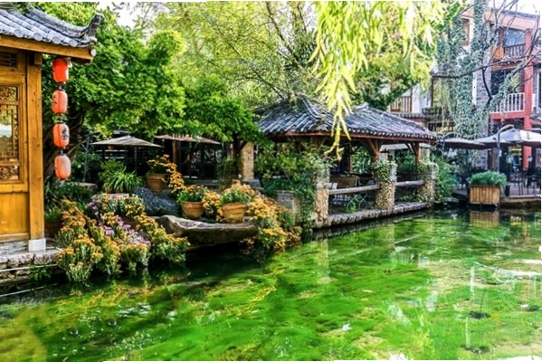 Đi Thúc Hà cổ trấn thăm Cửu Đỉnh Long Đàm