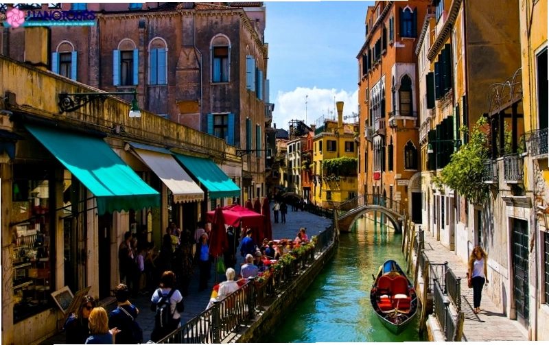 Du khách nên đến thành phố Venice vào tháng 4 đến tháng 6 để có trải nghiệm tốt nhất