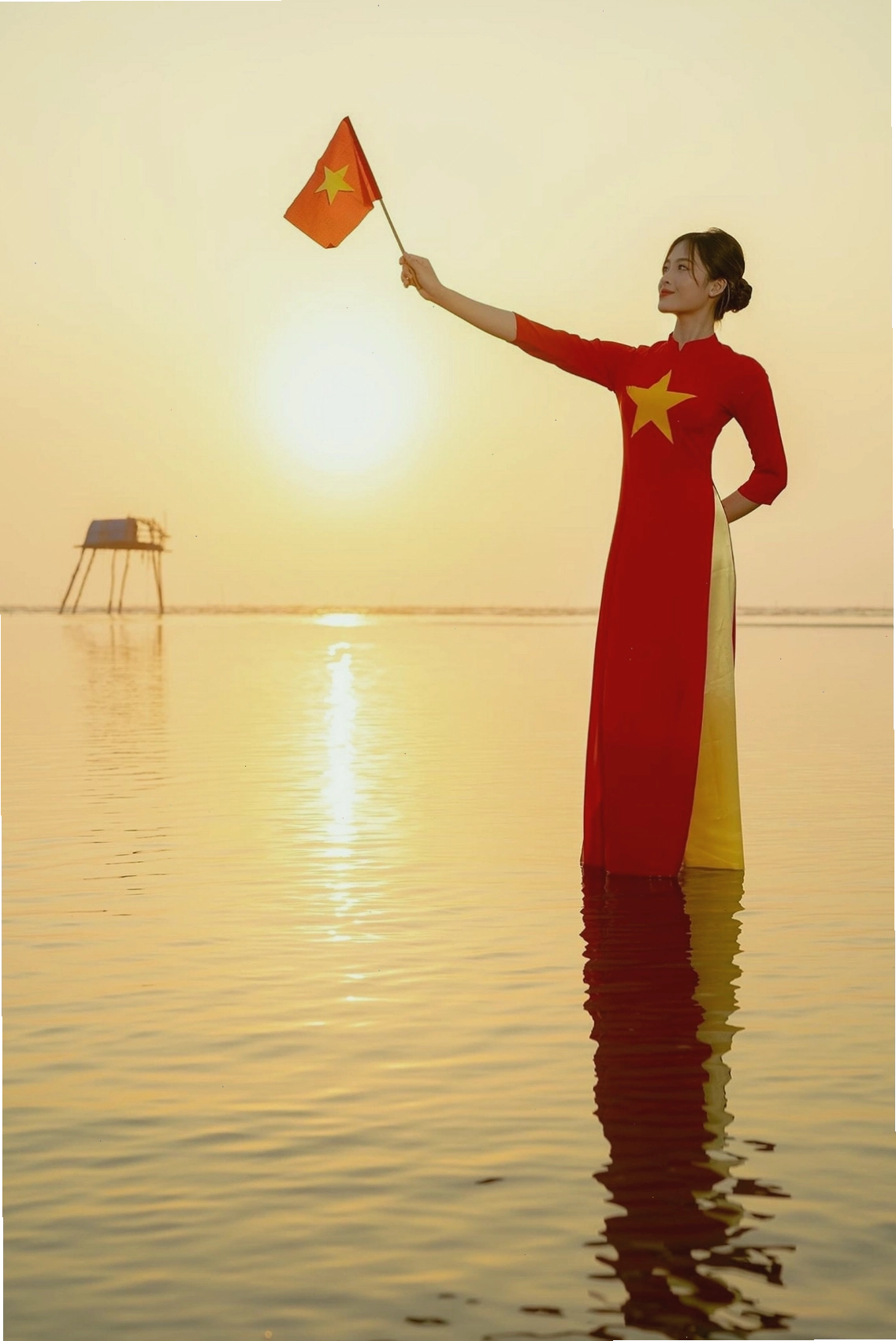 Du khách tham quan Cồn Đen Thái Bình