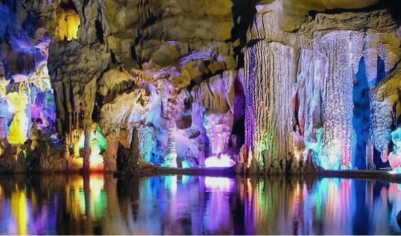 Du lịch Cao Phong Hòa Bình với cảnh quan núi non hùng vĩ