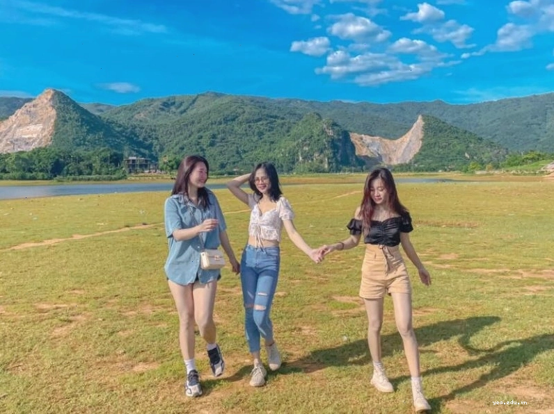 Du lịch Lương Sơn Hòa Bình vào mùa thu với không khí trong lành và cảnh sắc lãng mạn