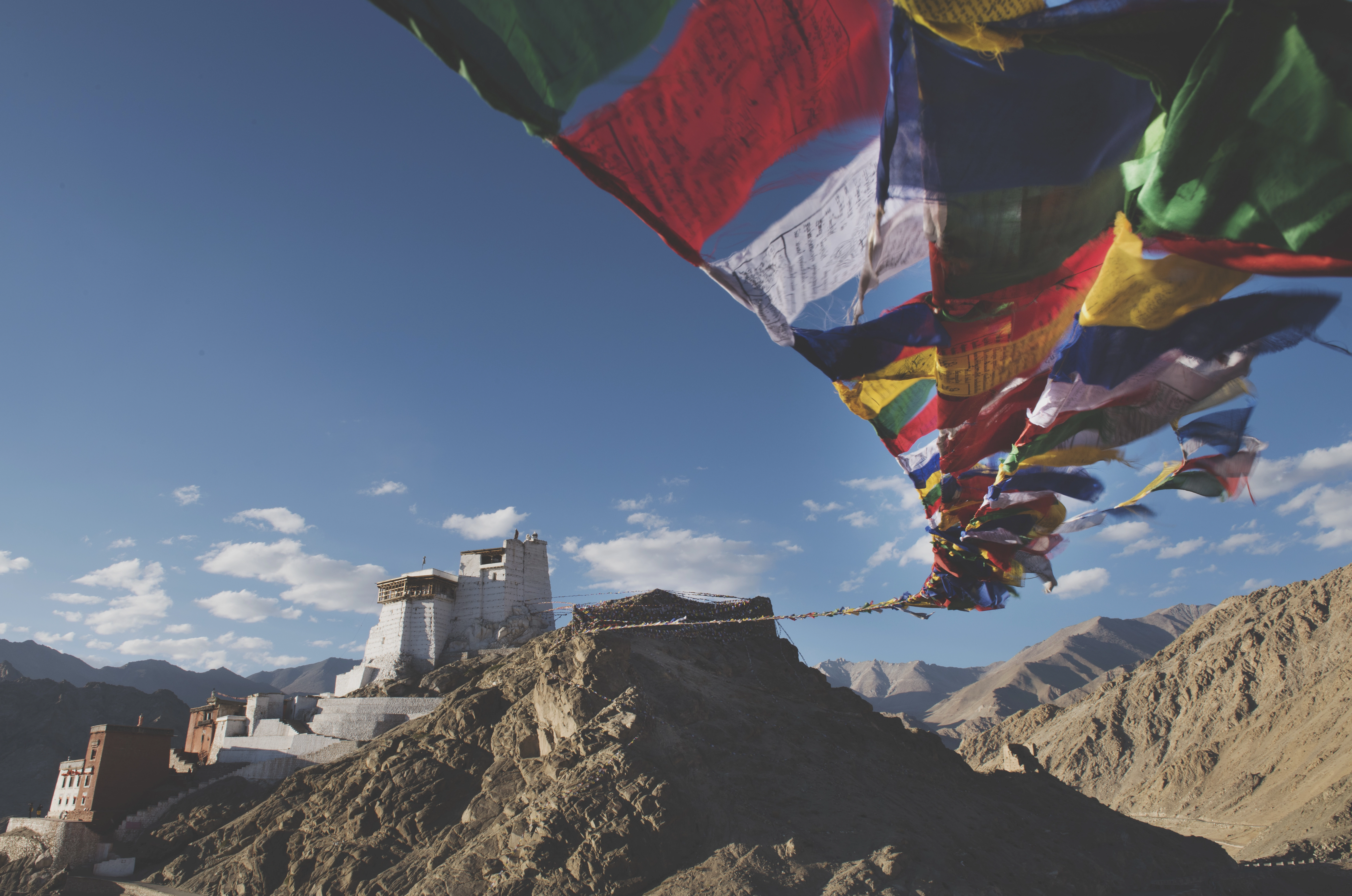 Everest Base Camp là gì hành trình chinh phục kỳ vĩ