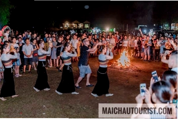 Gala lửa trại Mai Châu