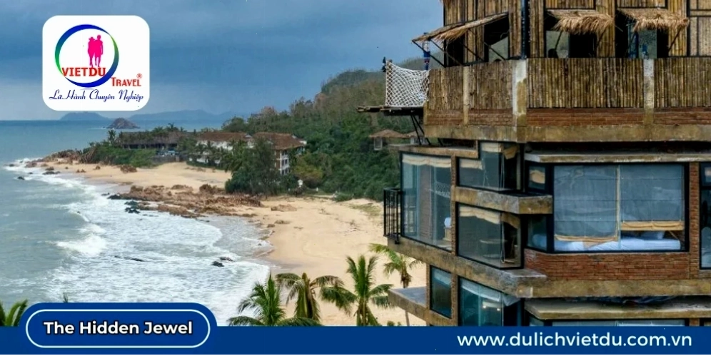 Hải sản tươi ngon được bày bán tại chợ cá gần La Beach House Nhơn Lý