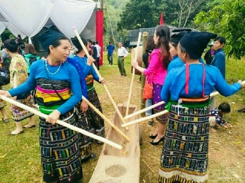 Hang động kỳ ảo tại Quan Sơn