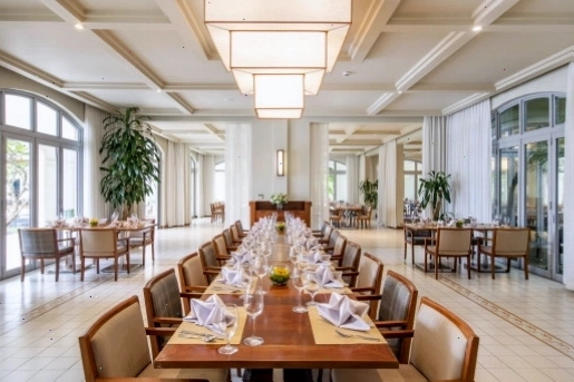 Hạng phòng Grand Comfort King tại FLC Grand Hotel Sầm Sơn