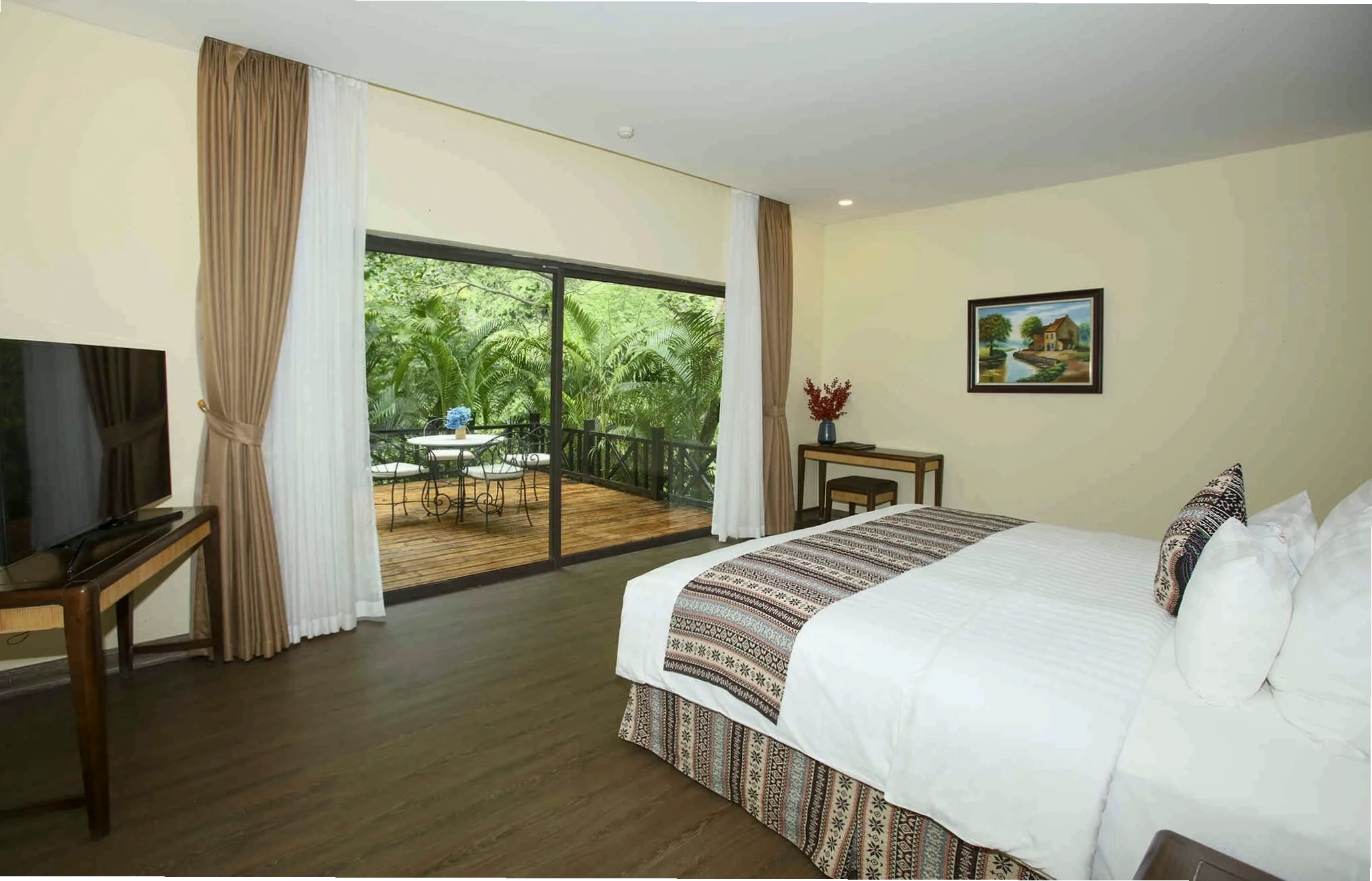 Hạng phòng Grand Suite sang trọng tại Serena Resort Kim Bôi