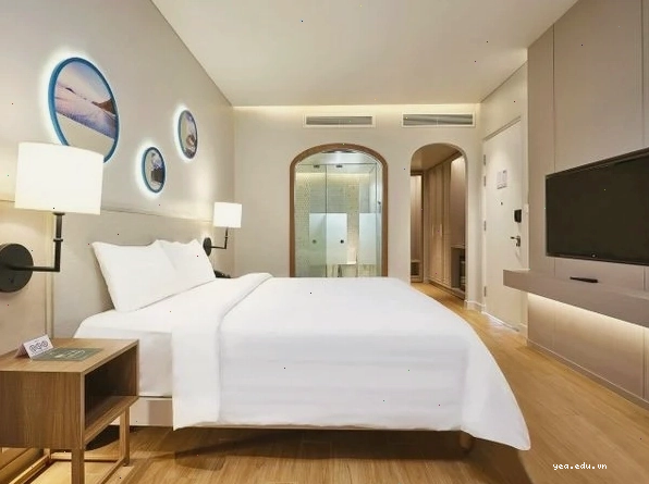 Hạng phòng Superior tại Mercure Vũng Tàu với ban công nhìn ra biển
