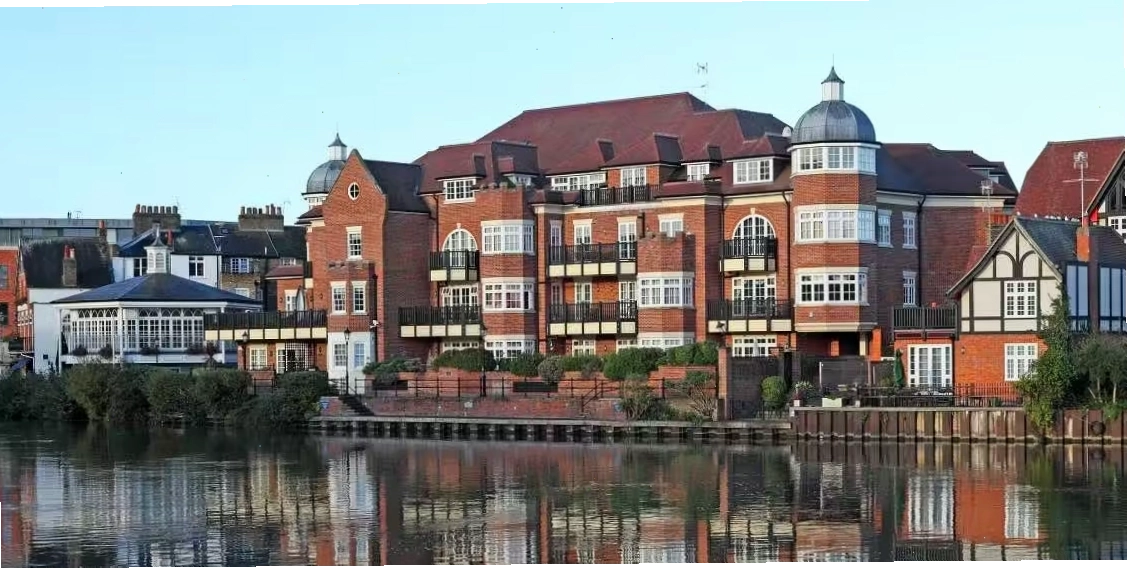 Hành trình tàu hỏa từ London đi Windsor & Eton Central