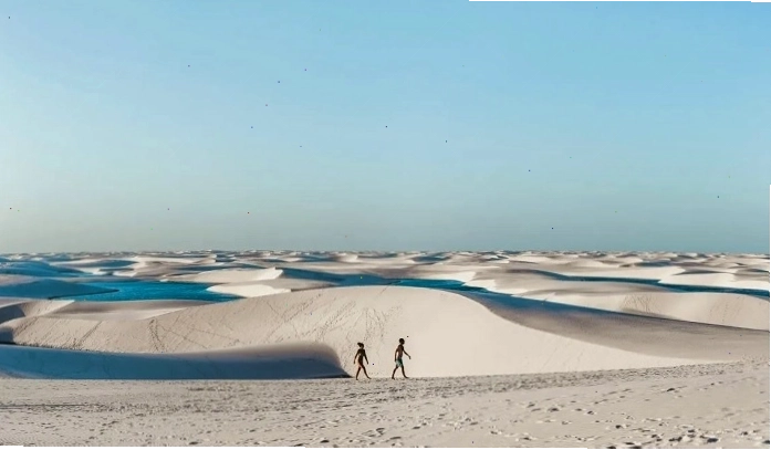Hệ sinh thái đụn cát trắng tại Vườn quốc gia Lençóis Maranhenses
