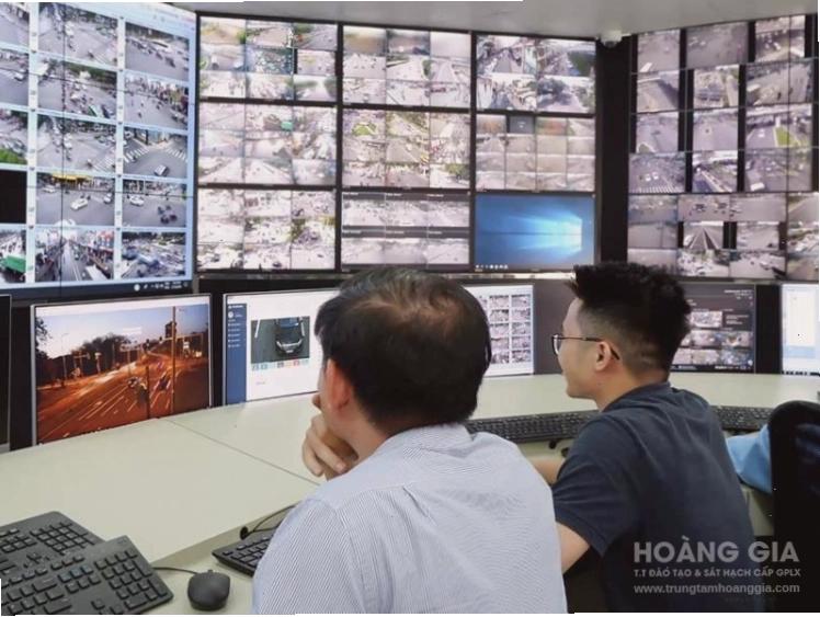 Hệ thống camera thông minh giám sát giao thông tại TP.HCM