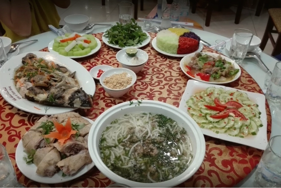 Hệ thống phòng ăn tại Nhà Khách Kim Bình Tuyên Quang