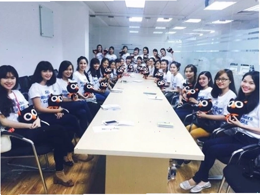 Hình ảnh về một vùng đất ngập nước với thảm thực vật phong phú