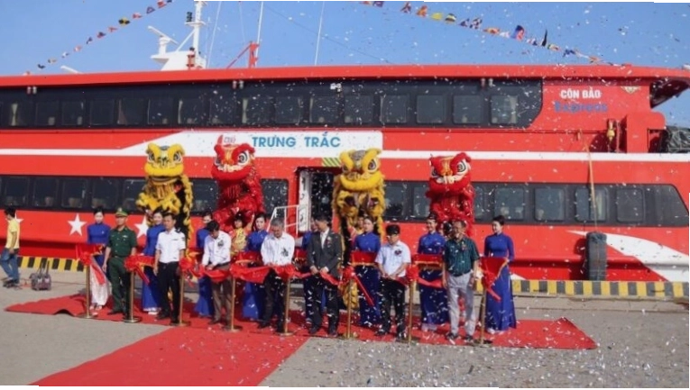 Hình ảnh vé tàu cao tốc đi đảo Phú Quý
