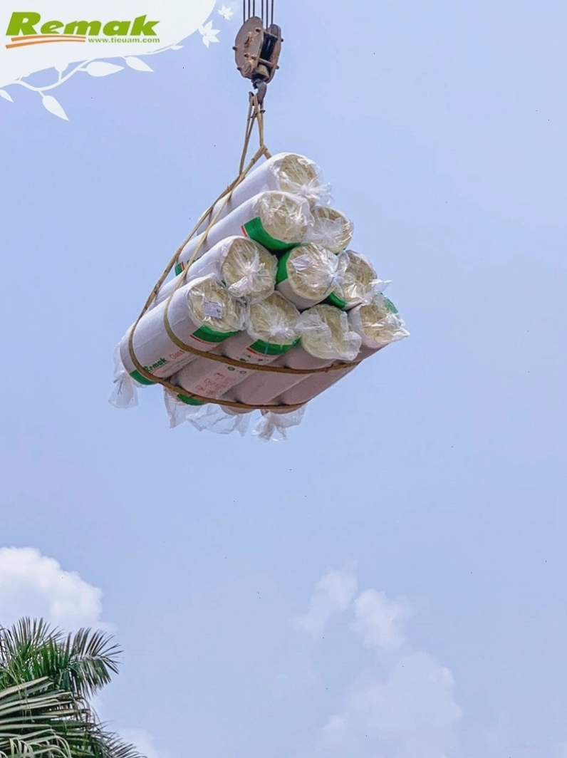 Hồ bơi ngoài trời tại Wyndham Sky Lake Resort & Villas