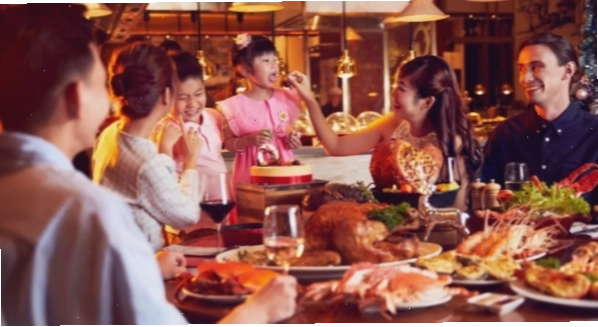 Hồ bơi tại Sheraton Grand Đà Nẵng Resort