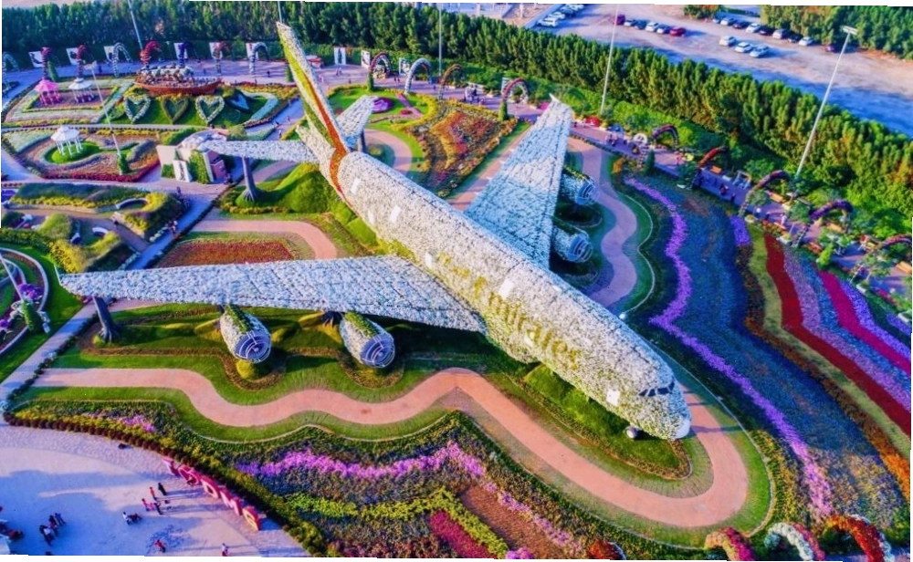 Hồ Como thơ mộng với các cung điện ven hồ