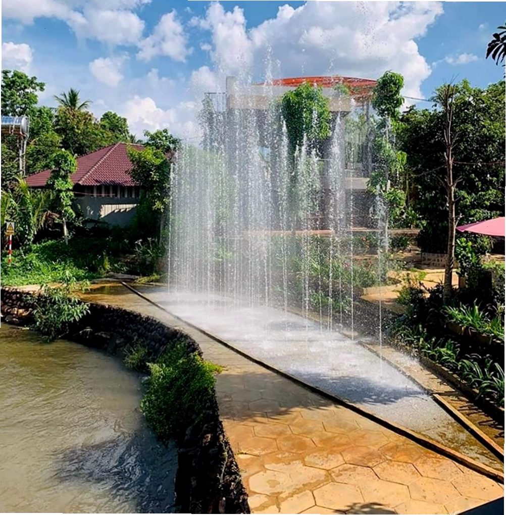Hồ Ea Kao thơ mộng và lãng mạn vào lúc hoàng hôn