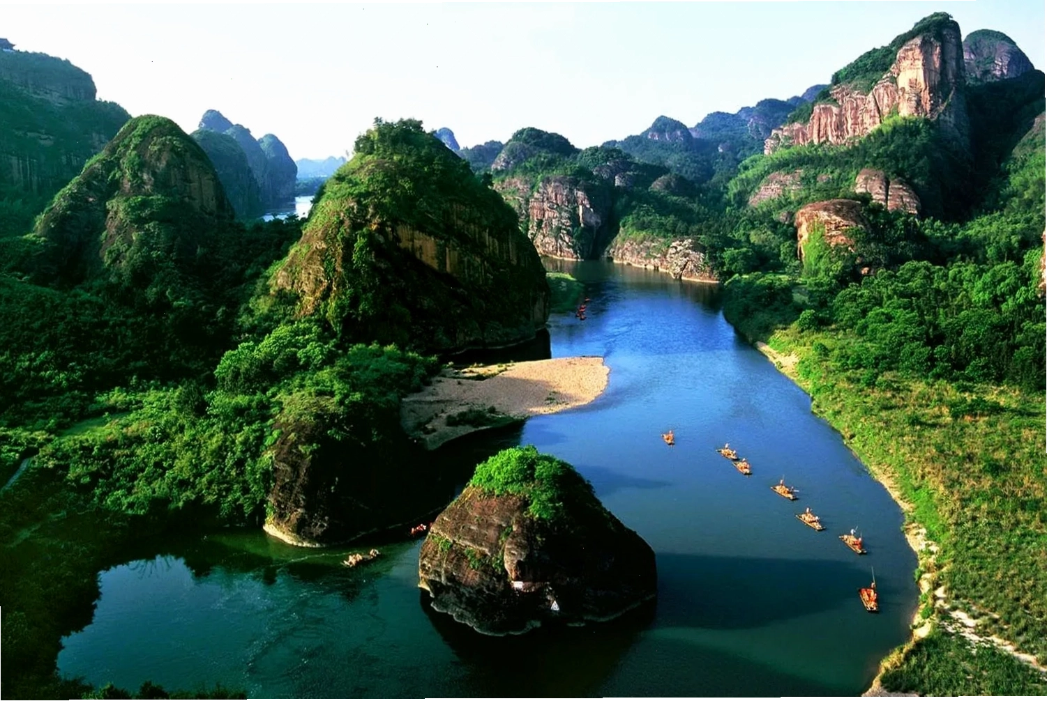 Hồ Poyang với vẻ đẹp yên bình và hệ sinh thái phong phú