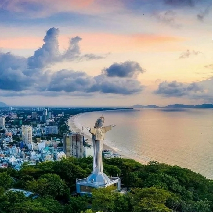Hoàng hôn lãng mạn trên biển Vũng Tàu cho cặp đôi