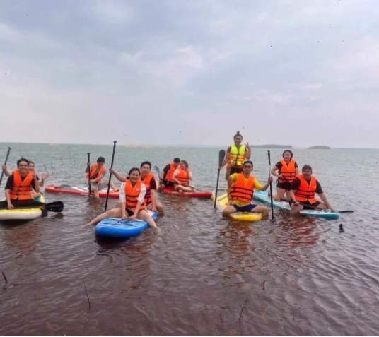 Hoạt động tại Camping Đảo Thỏ