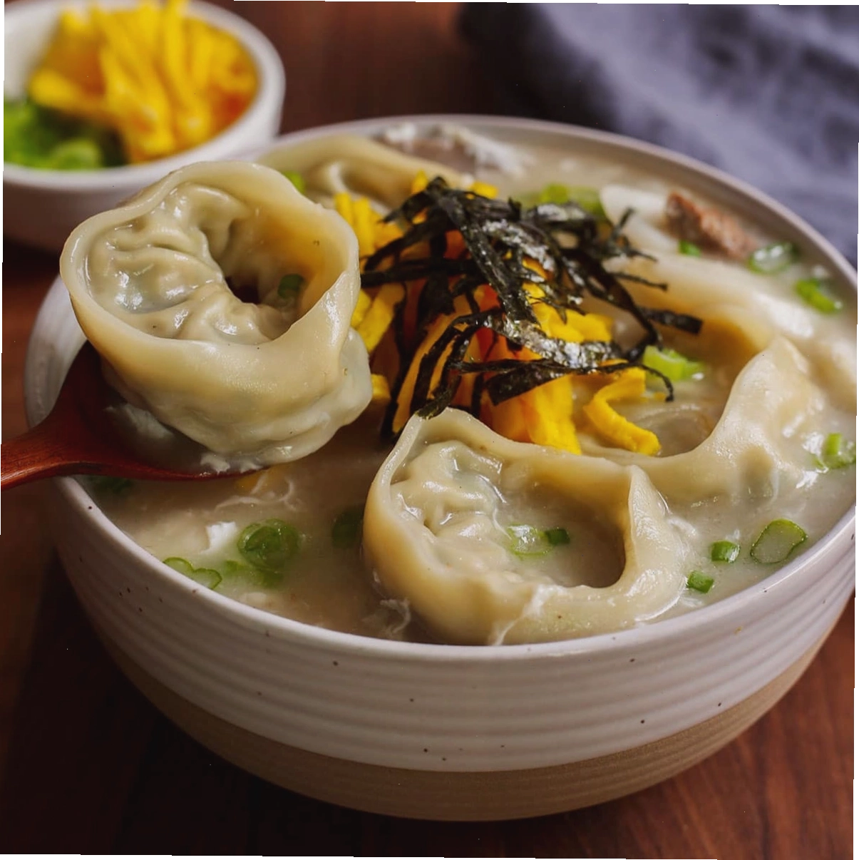 Hoạt động trượt tuyết tại khu nghỉ dưỡng ở Hàn Quốc