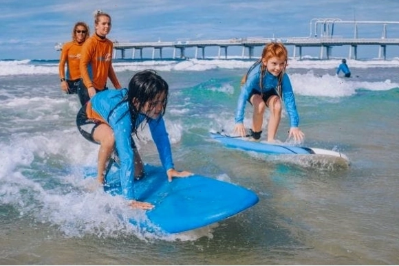 Học lướt sóng tại Gold Coast