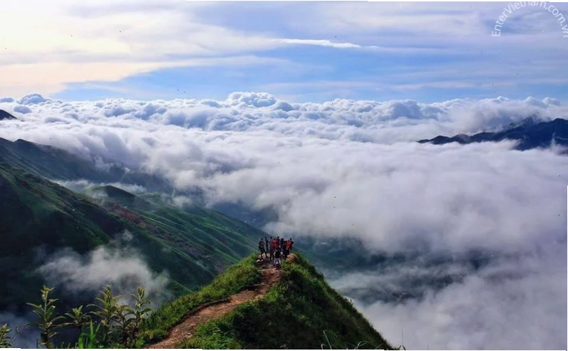 Homestay Tà Xùa với view săn mây tuyệt đẹp