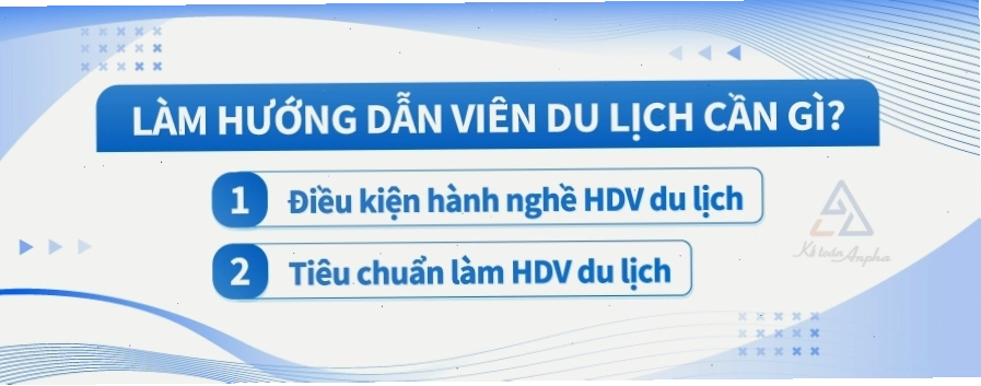 Hướng dẫn viên du lịch giới thiệu về một di tích lịch sử