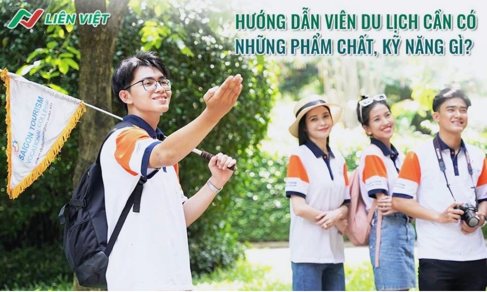 Hướng dẫn viên du lịch tự tin chia sẻ kiến thức
