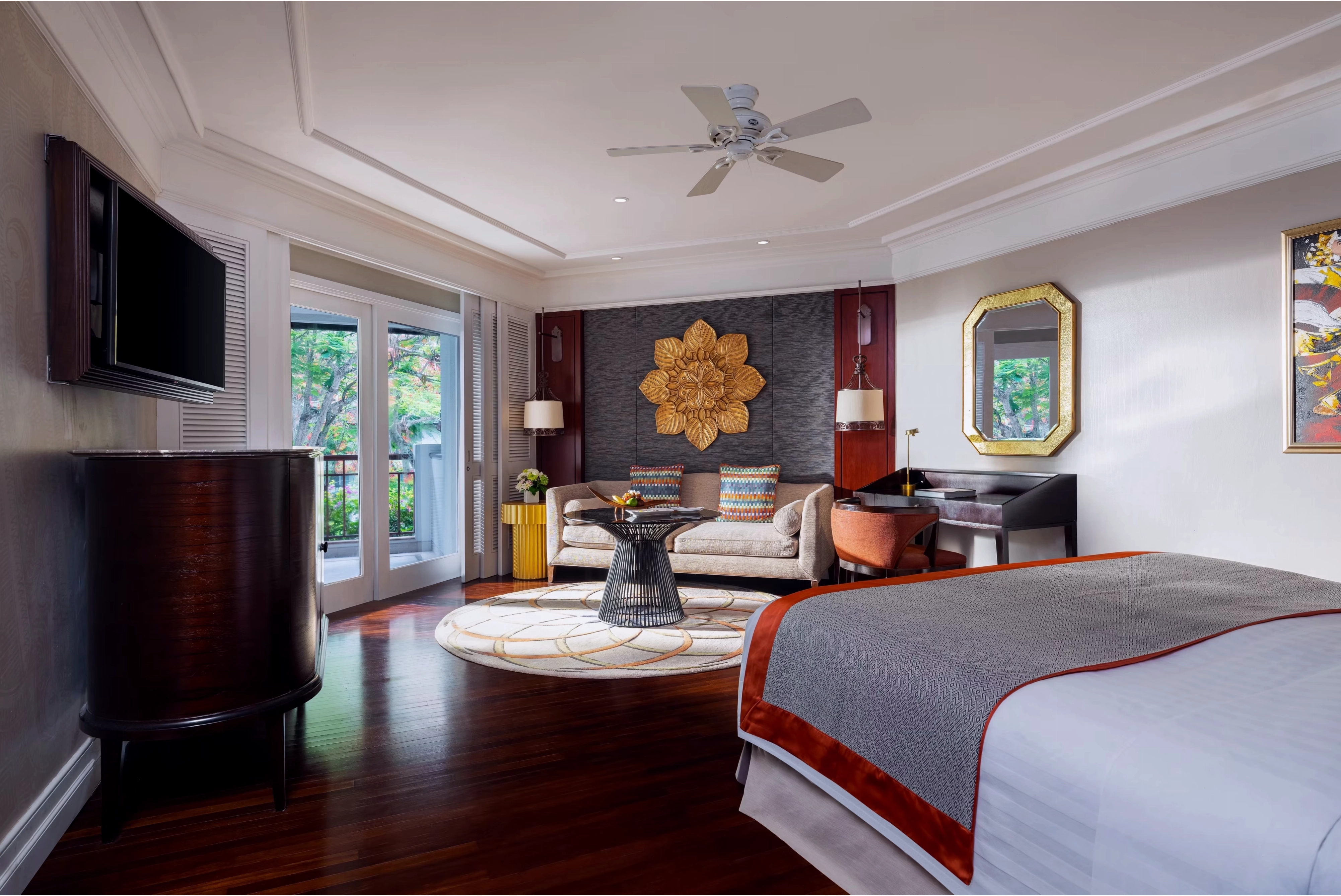 InterContinental Bali Resort nhìn từ trên cao với bãi biển Jimbaran tuyệt đẹp