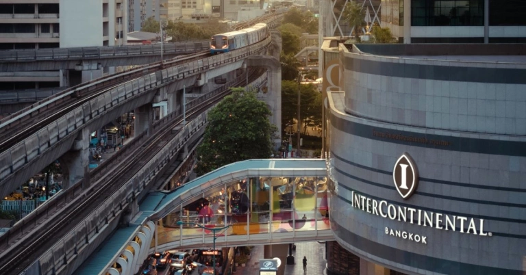 InterContinental Bangkok Sukhumvit: Trải nghiệm Sang trọng Giữa Lòng Bangkok