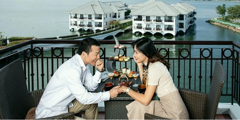 InterContinental Hà Nội Westlake là khách sạn hẹn hò lãng mạn với không gian sang trọng