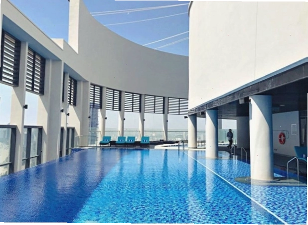 Khách sạn Sheraton Saigon Grand Opera Hotel về đêm