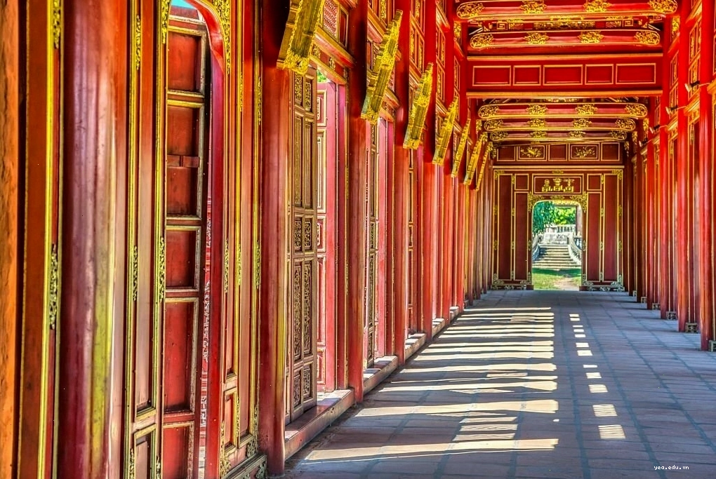 Khách sạn view sông Hương thơ mộng tại Huế