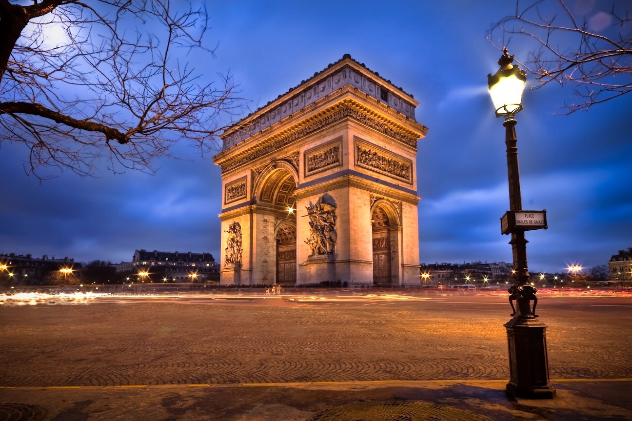 Khải Hoàn Môn Paris: Biểu Tượng Lịch Sử và Kiến Trúc Vĩ Đại