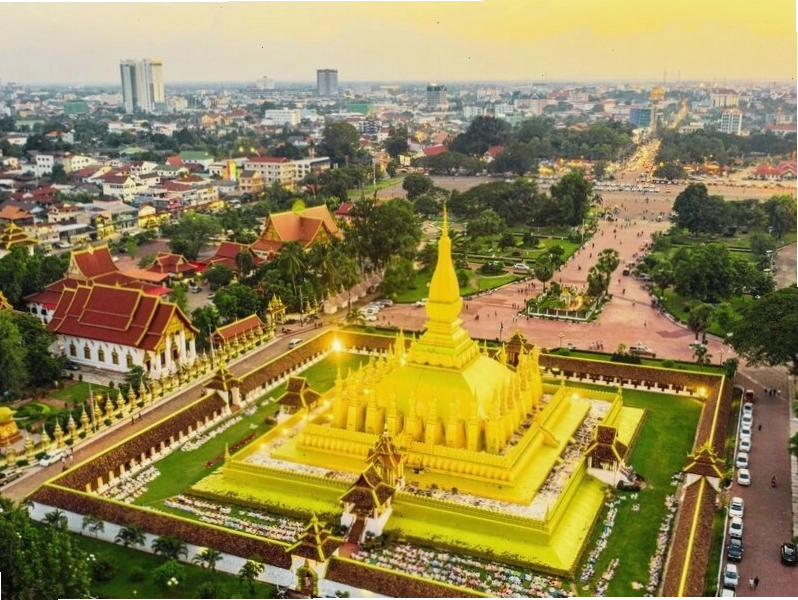 Khải Hoàn Môn Patuxay, biểu tượng kiến trúc của thủ đô Viêng Chăn, Lào