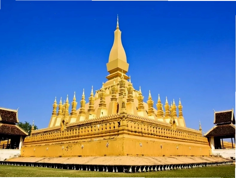 Khám phá kiến trúc chi tiết của tháp Thạt Luông