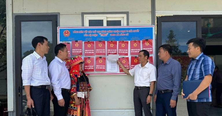 Khám phá Lũng Cú, Đồng Văn, Hà Giang: Cực Bắc thiêng liêng và hành trình văn hóa