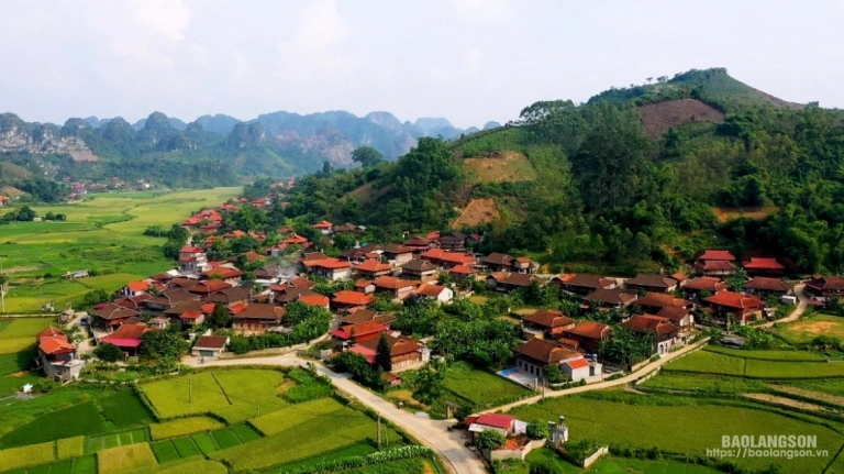 Khám phá Thị trấn Hữu Lũng Lạng Sơn: Vẻ đẹp, Tiềm năng và Đời sống