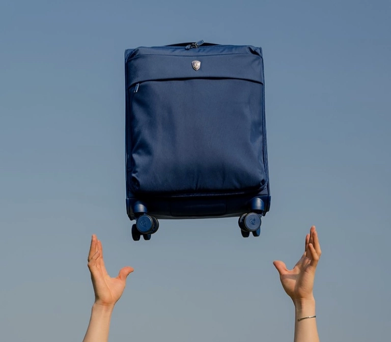 Khám Phá Vali Samsonite Siêu Nhẹ: Lựa Chọn Hoàn Hảo Cho Mọi Hành Trình