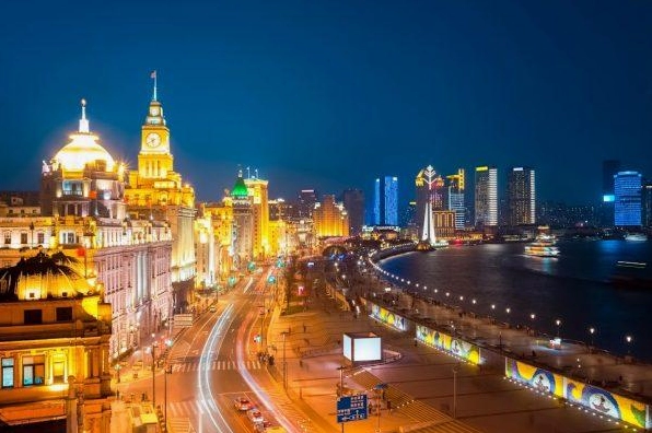 Khám phá vẻ đẹp lung linh của Bắc Kinh về đêm