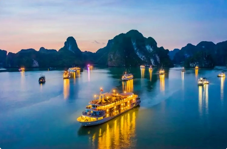 Khám phá Việt Nam Tự hào: Top Danh Lam Thắng Cảnh Nổi Tiếng Nhất