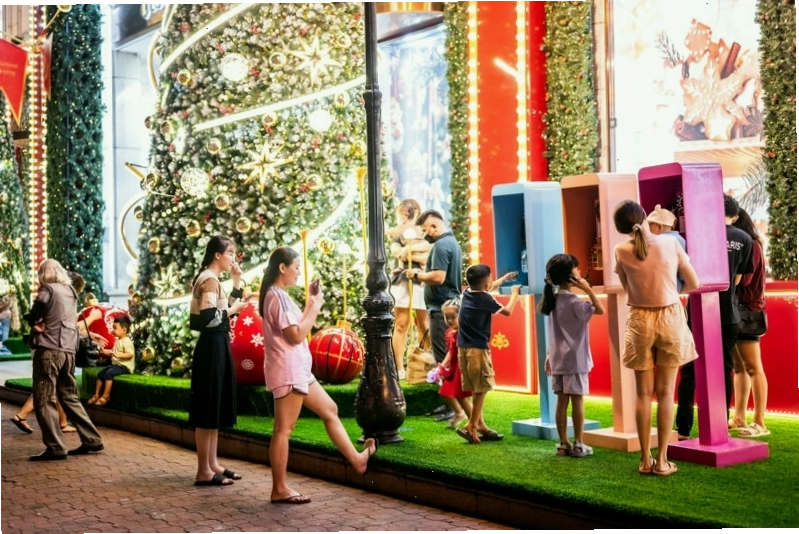 Không gian ẩm thực tại Diamond Plaza
