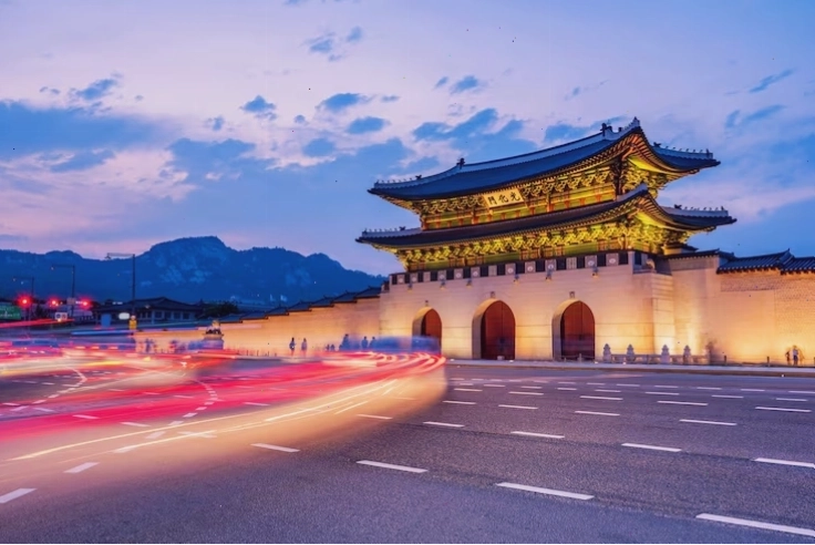 Không gian ngầm độc đáo tại Ga Gwangmyeong KTX với ánh sáng neon ấn tượng