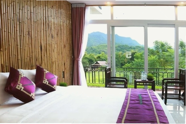 Không gian phòng tắm tiện nghi tại Mai Châu Sunset Boutique