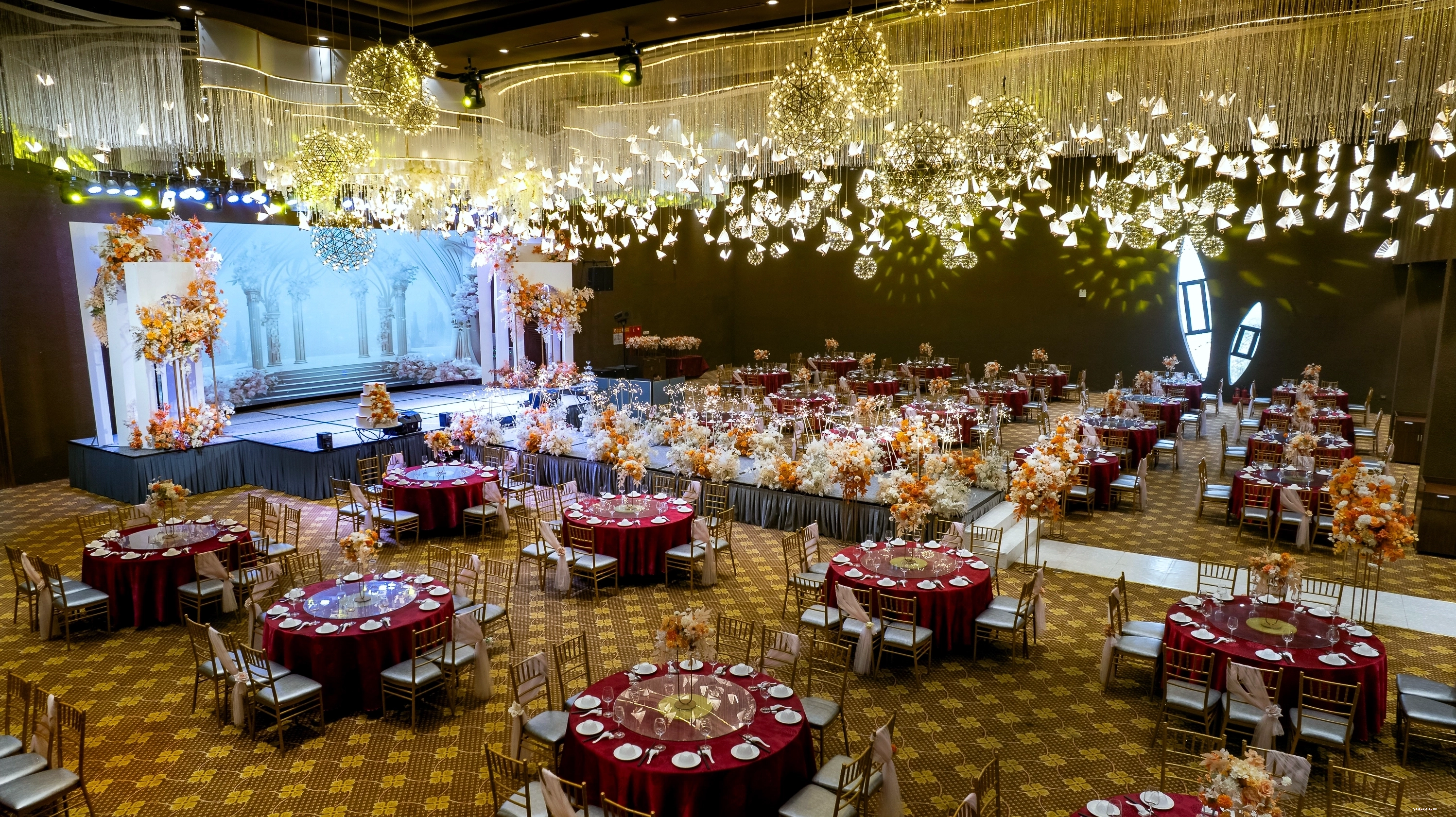 Không gian phòng tiệc rộng rãi tại Trống Đồng Palace Nam Định