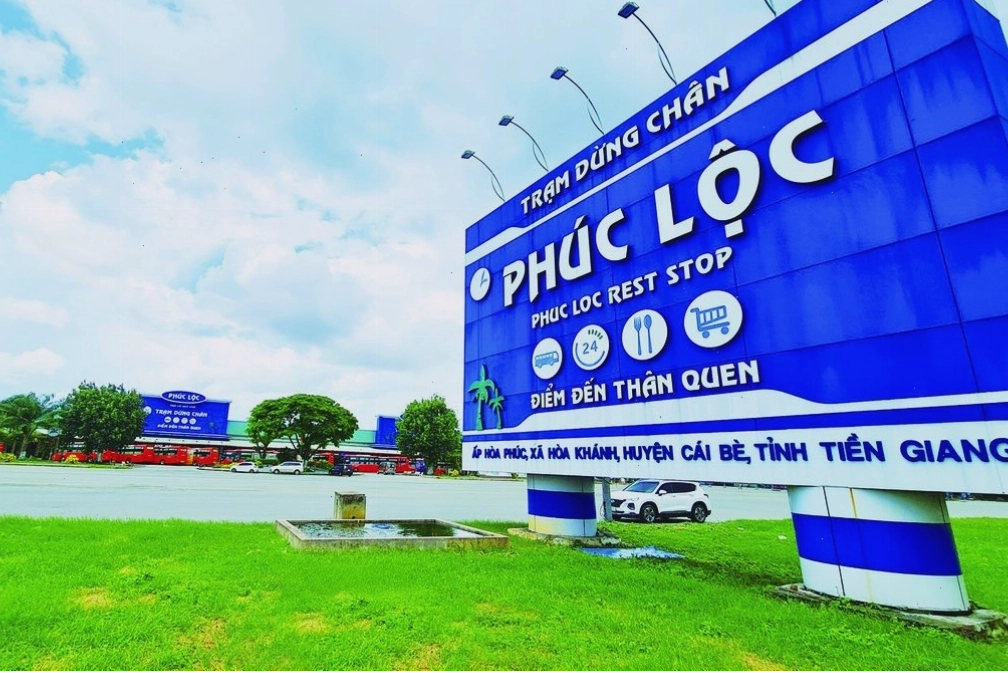 Không gian rộng rãi tại Trạm Dừng Chân Phúc Lộc
